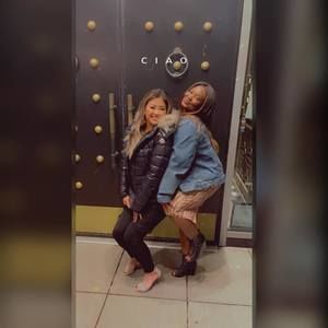 Meet your Posher, Thuy